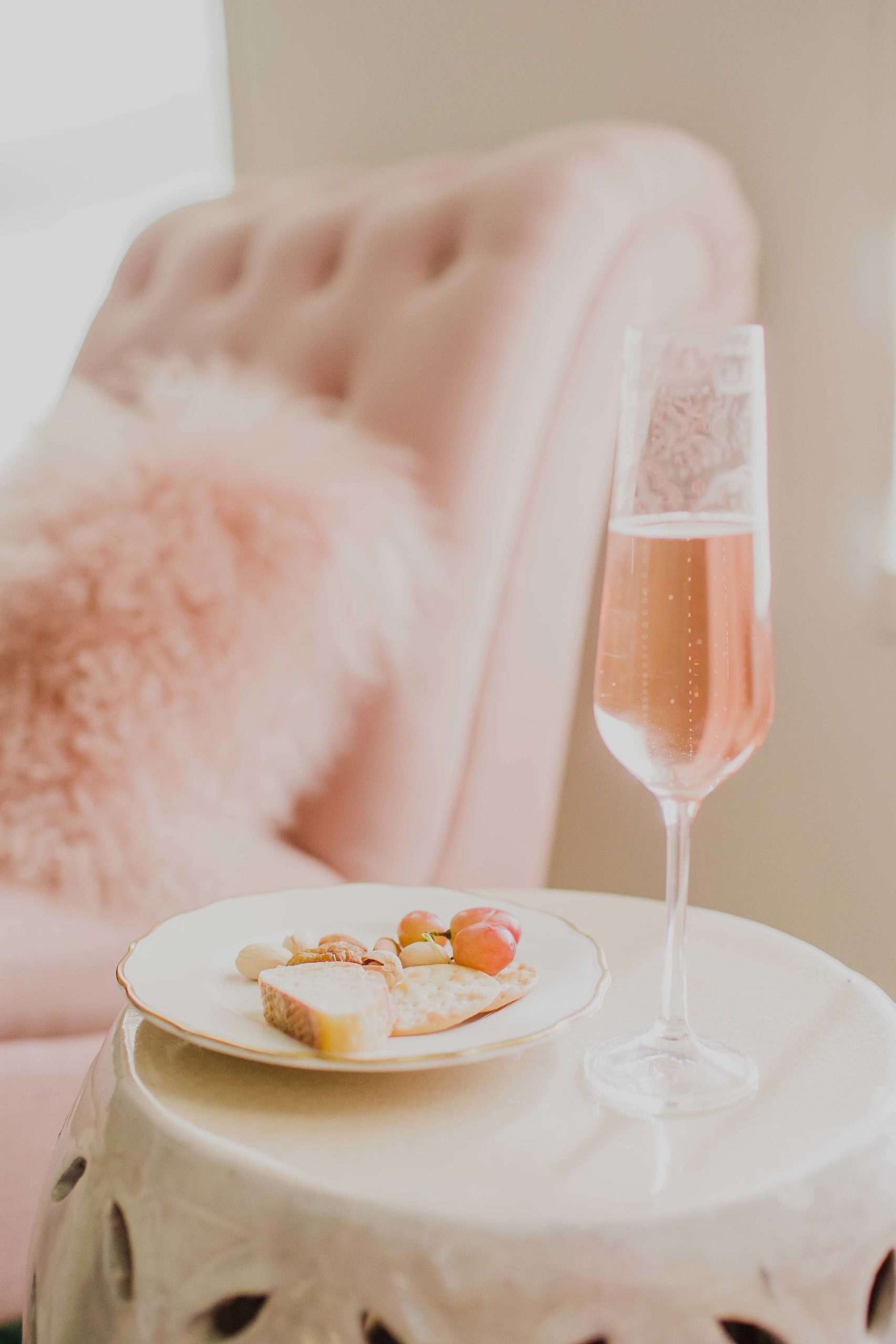 best champagne, cheap champagne, girly wine, gifts for her
