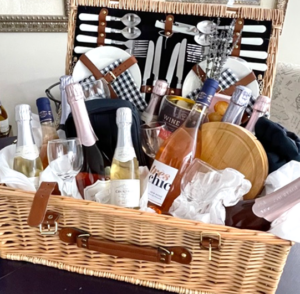 French Picnic Basket Giveaway - Le Grand Courtâge
